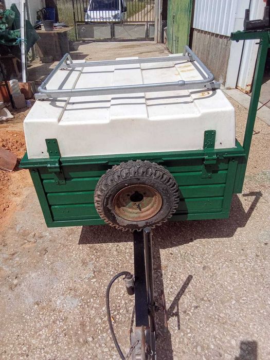 vendo usada atrelado para caça ou transporte