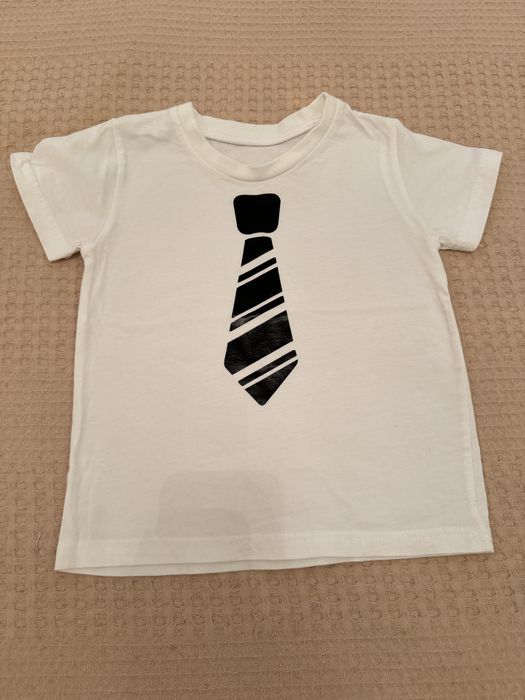 Футболки з класними принтами. 18-24міс та 24-36міс, зріст 92-98