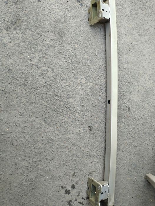 Підсилювач заднього бампера Фіат добло