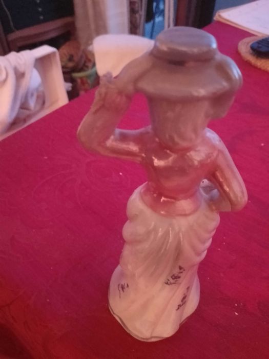 Rendas Amor antigas feitas por   uma avo Com.o.gato ao lado e outras Desde 2E