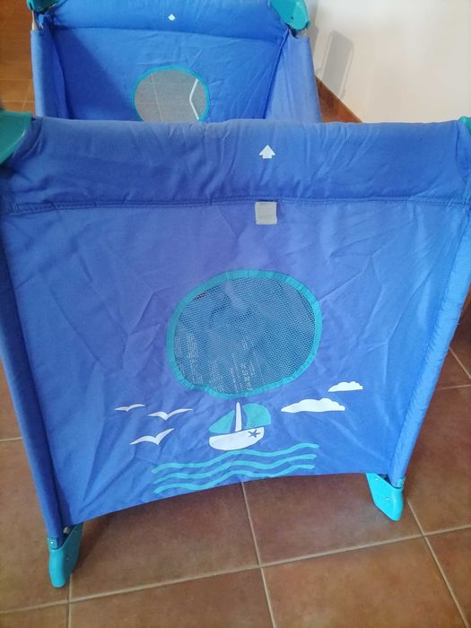Cama de viagem de bebé chicco