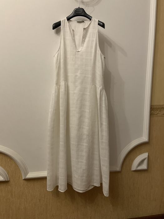 Літня біла довга сукня італія alpha studio