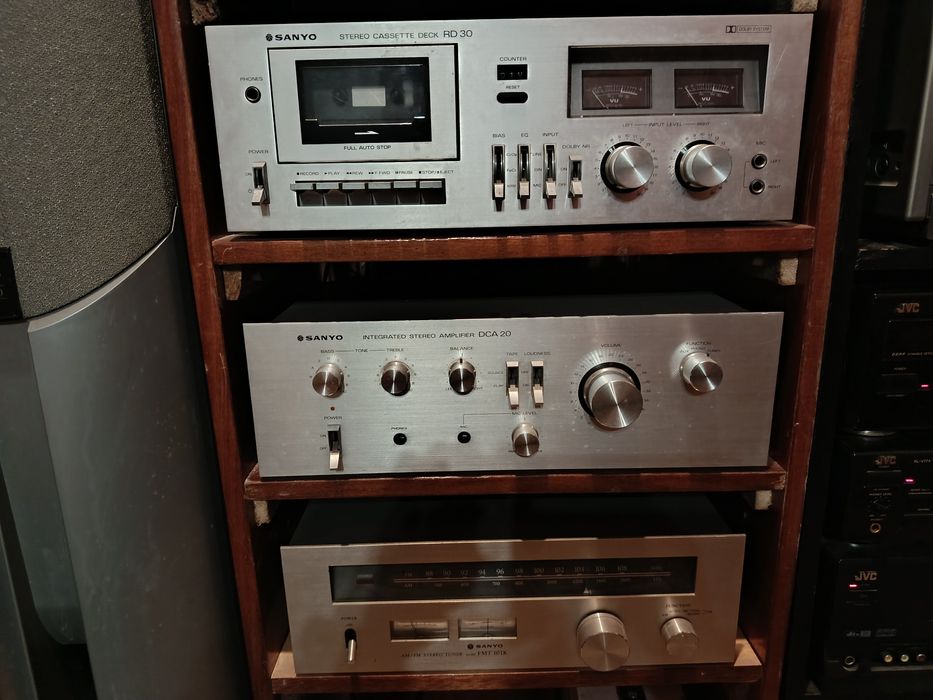 Продаю комплект Sanyo