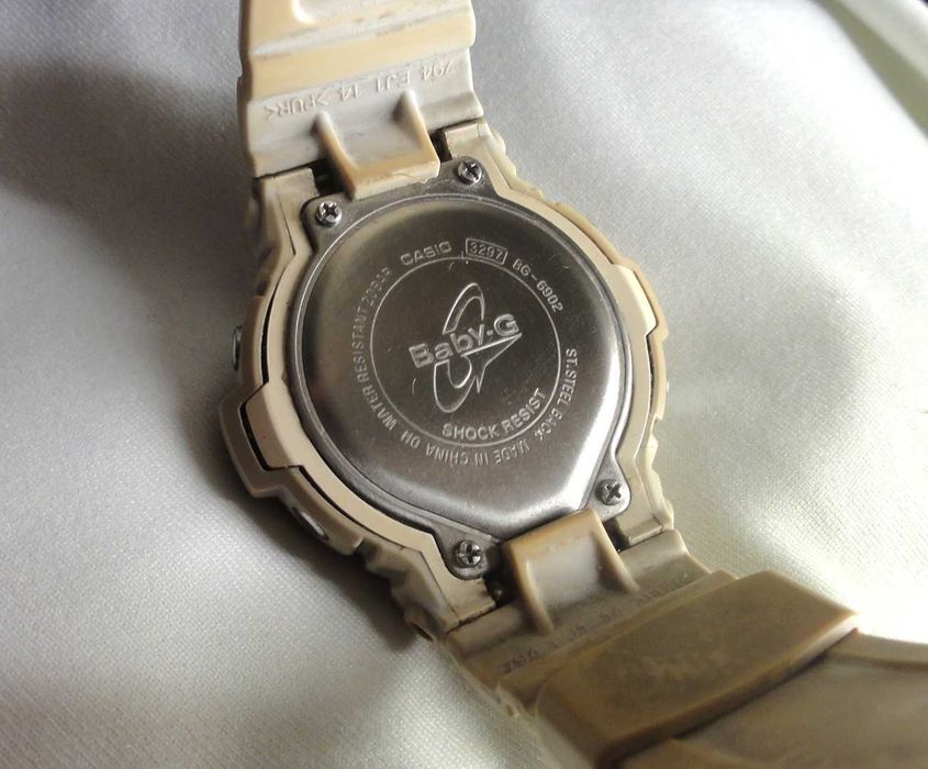 CASIO BG - 6902 - g  shock - Baby G