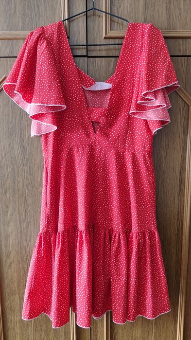 Плаття червоне з білим горошком, сезон літо