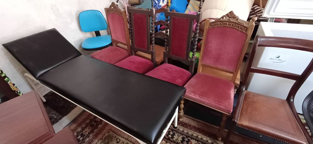 Cadeiras usasas (varias) 15 cada