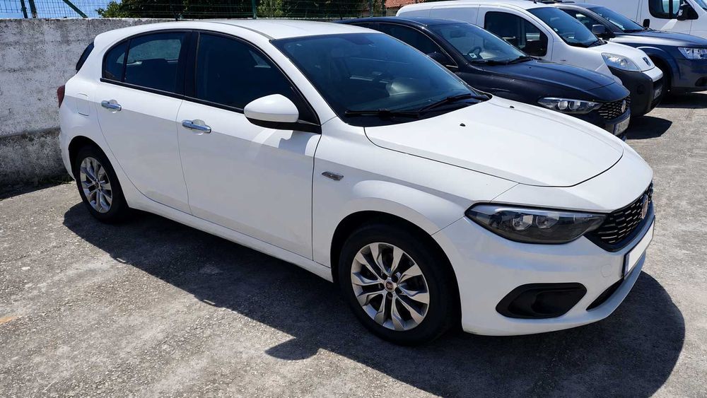 Fiat Tipo 1.3 M-Jet Lounge