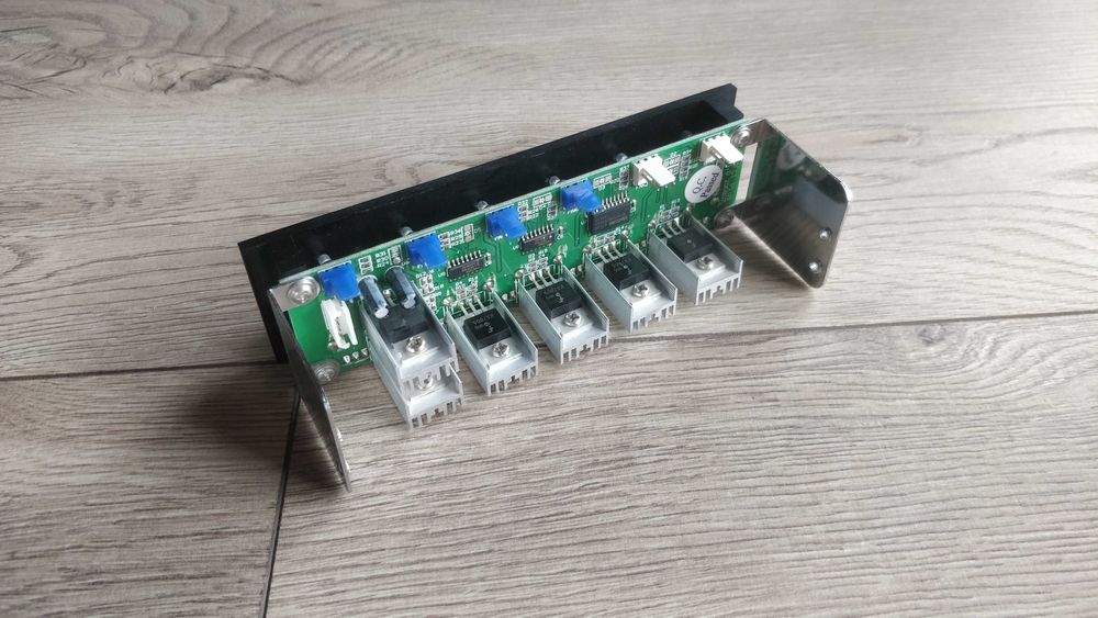 Sterownik wentylatorów Zalman ZM-MFC1 Plus