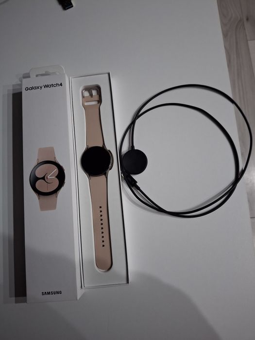 Sprzedam zegarek Samsung watch 4