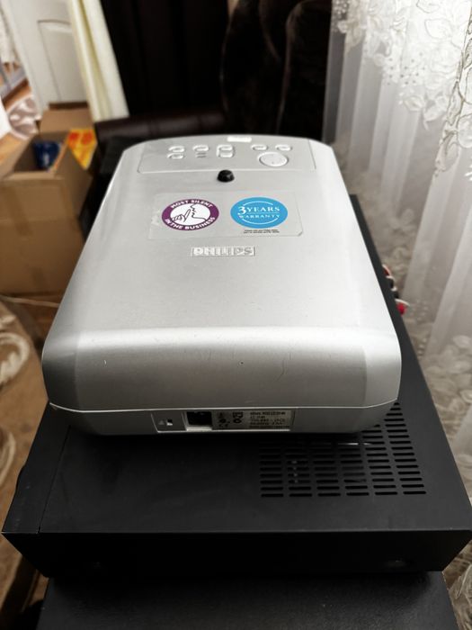 Проектор Pilips В хорошому стані