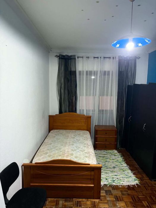Arrenda-se Quarto numa casa partilhada