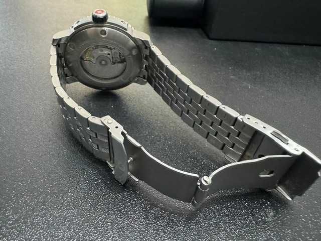 Relógio Swiss Military Hanowa  Maitre Plongeur Automático 44mm 100ATM