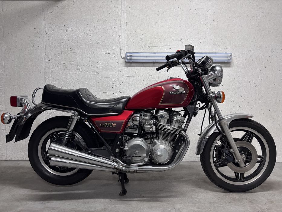 CB750C CB750 Custom RC06 oryginał