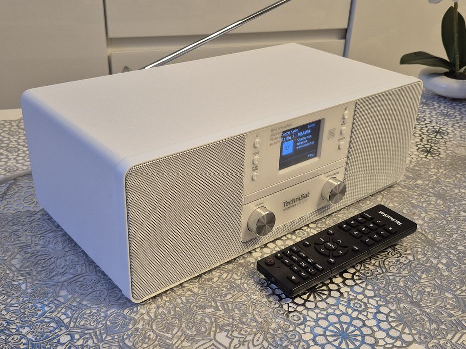 Technisat DigitRadio 370 CD BT radio cyfrowe DAB+ FM Bluetooth USB AUX