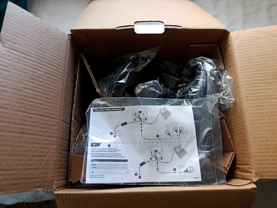 Volante thrustmaster T128