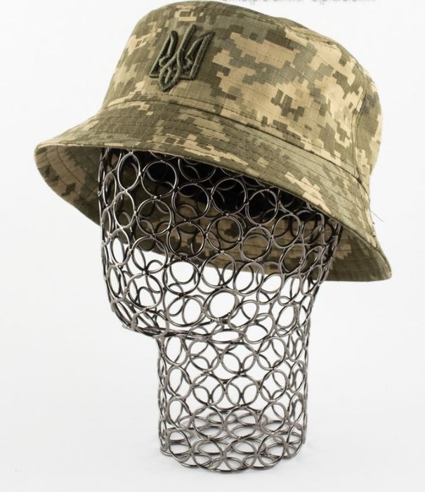 Мілітарі, піксель кепки, панами