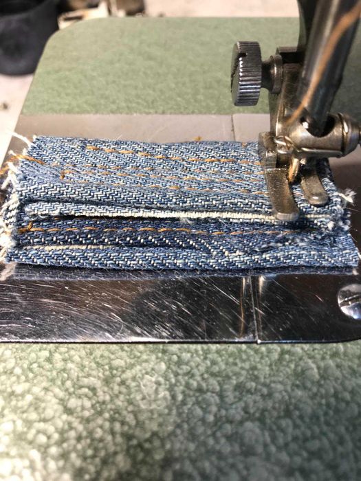 Німецька швейна машинка Textima Veritas 8018/2 з ел.приводом