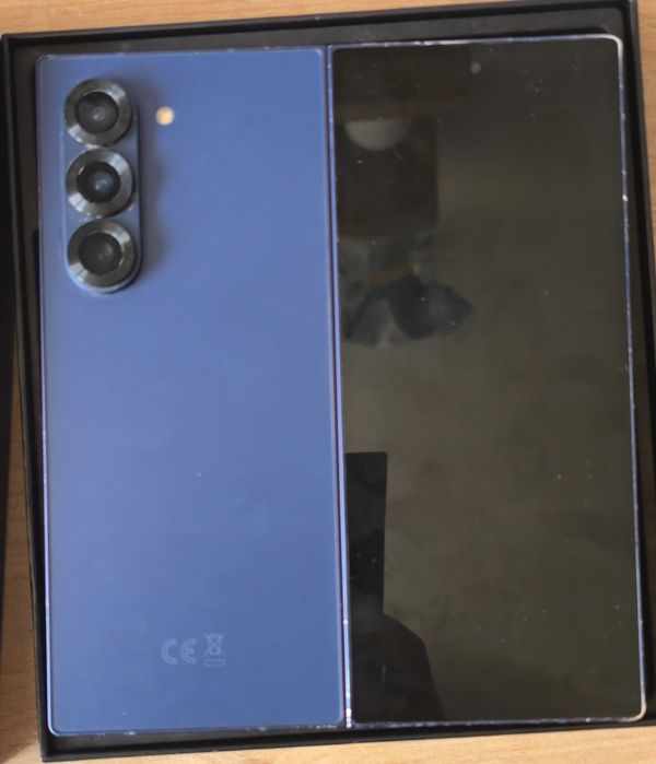 Samsung Galaxy Z Fold 6
