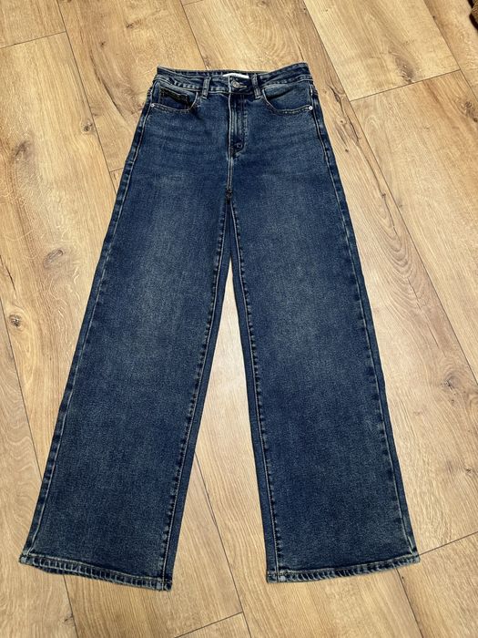 джинси, широкі до низу, одягала 2 рази. абсолютно нові