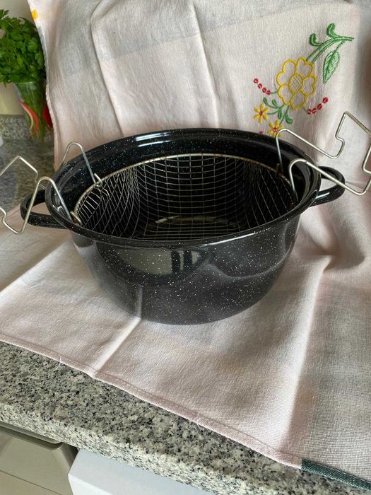 Fritadeira Esmaltada com Cesto Ø26 cm427807078508800001
