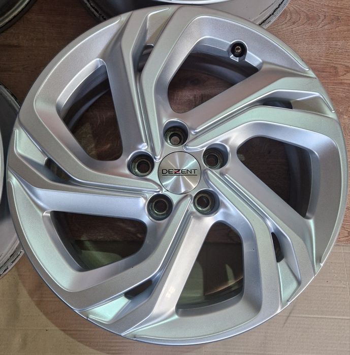 Оригінальні диски Citroën DS R17 5x108 ET44 7.0J DIA 65.1 мм