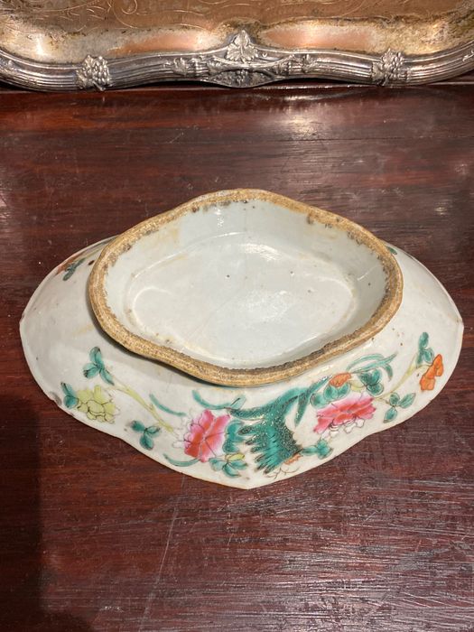 Taça Covilhete Porcelana Chinesa séc XIX Tongzhi 20,5 cm