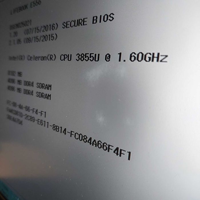 Ноутбук Fujitsu Е556p 15,6' 3855U DDR4 4GB HDD 500GB