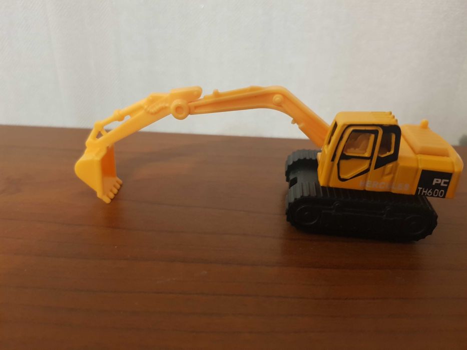 Laweta z koparką