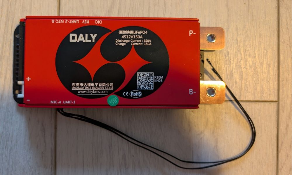 Smart BMS DALY LiFePO4 4S 12V 150A + Bluetooth + Kable