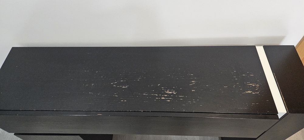 Consola entrada de apartamento