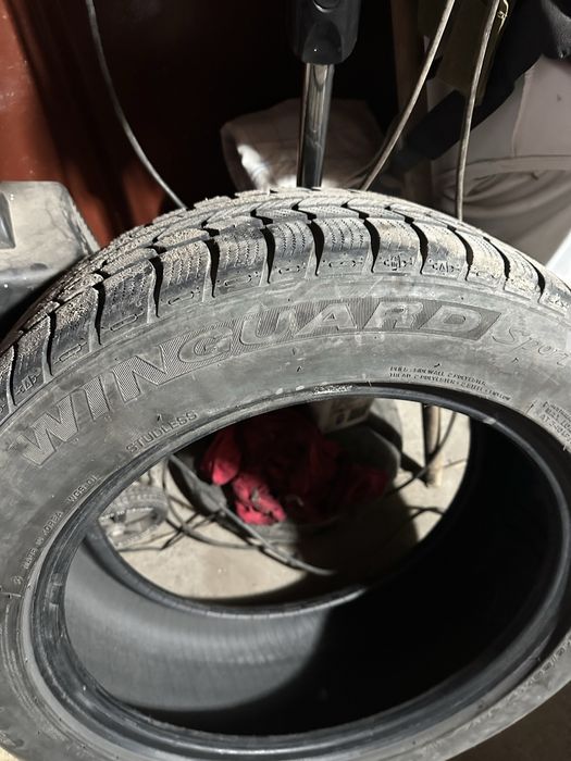 Зимова гума NEXEN 215/55R17