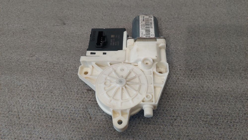 Motor vidro trás direito RENAULT Megane III (BZ0_)