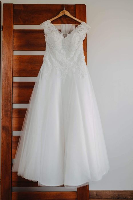 Suknia ślubna 38-42