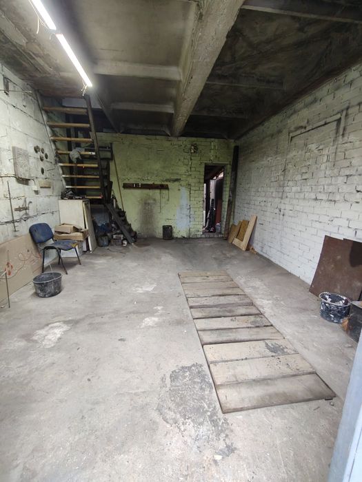 Здам в оренду гараж 2поверховий вул. Поліська