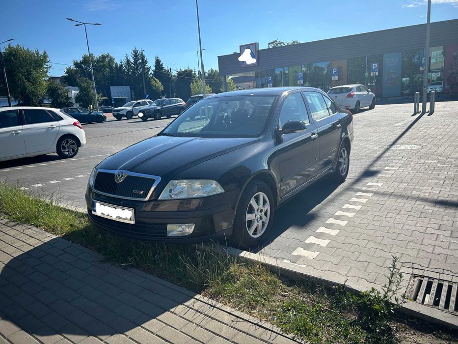 Skoda Octavia II • 1.8 Benzyna 160 KM • 178 tys. km • Dwa komplety kół
