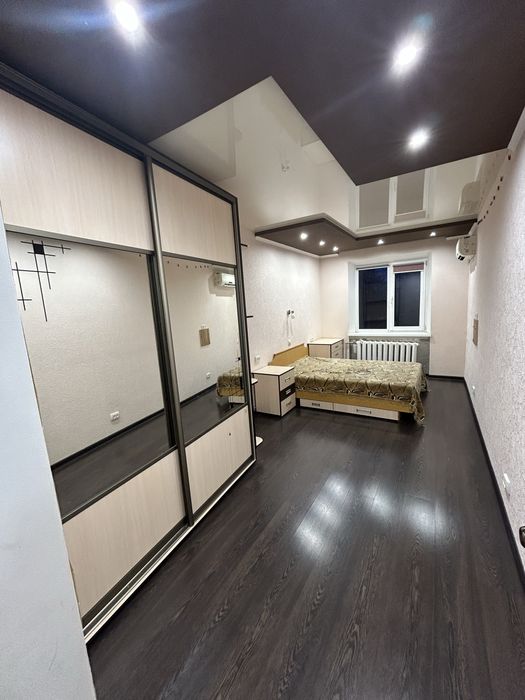 Індивідуальне опалення. 3 кімнатна квартира.