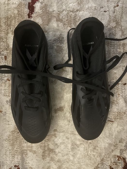 Chuteiras pretas adidas crasyfast 38