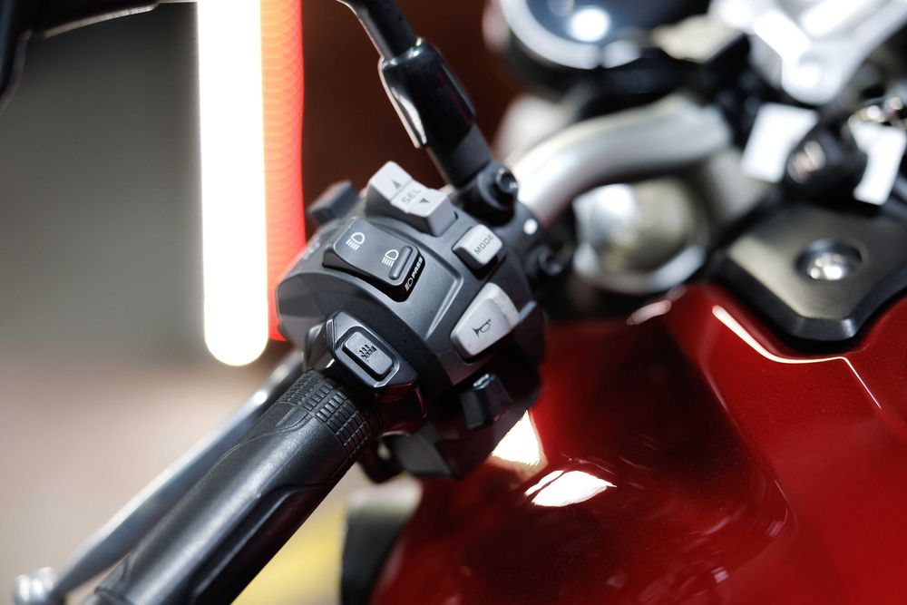 Honda CB1000R із Японії