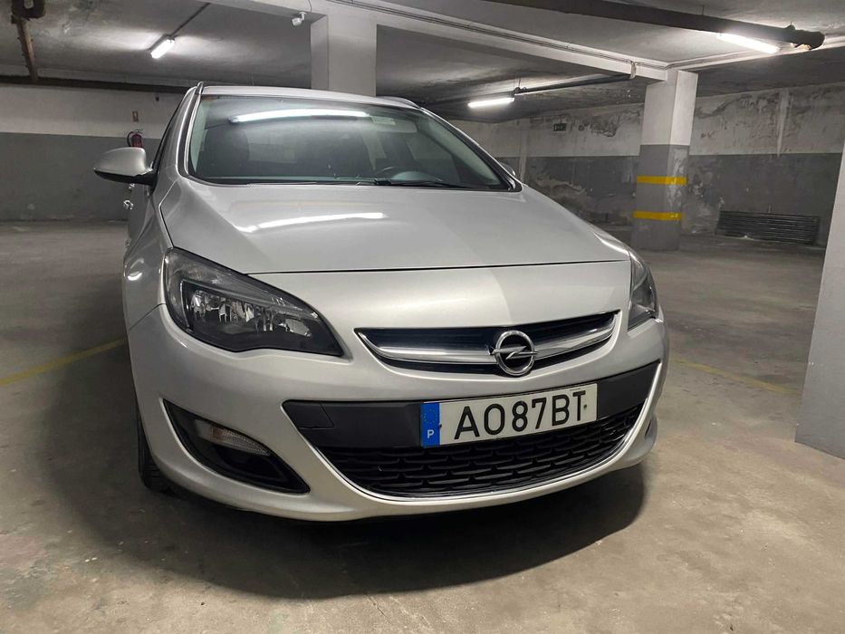 Opel Astra J Sports Tourer 1.7 CDTI - 2014