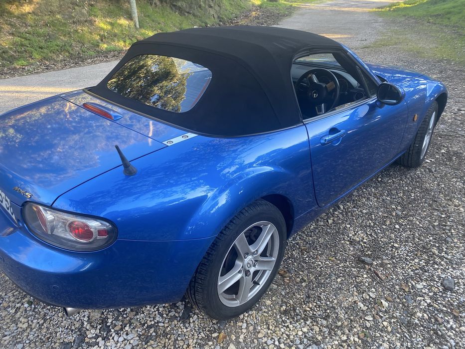 Mazda MX 5 2006 Volante Direita