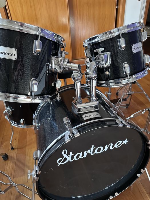 Bateria acústica Startone + extras