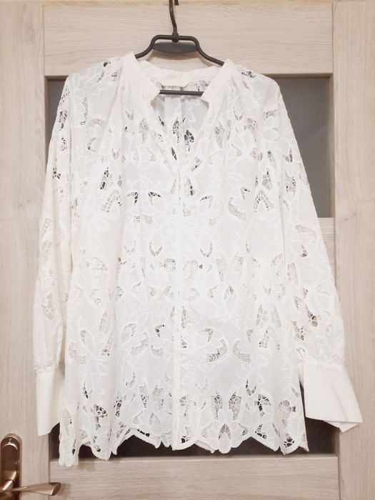H&M śliczna elegancka gipiura.44-46