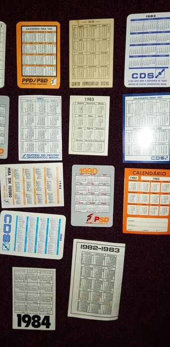 Vendo calendários antigos com propaganda política