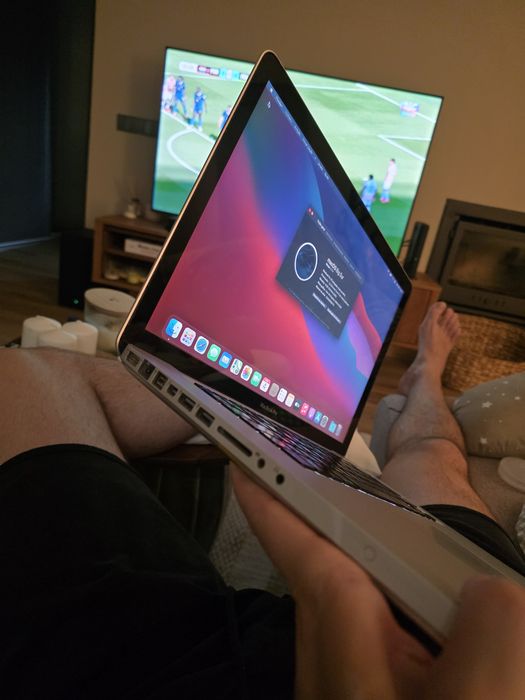 MacBook Pro (2011) MacOS: Big Sur