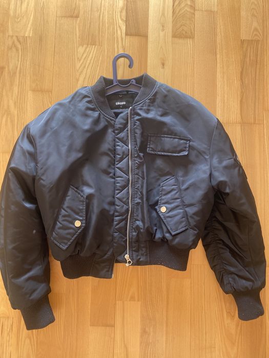 Продам! Бомбер CROPP