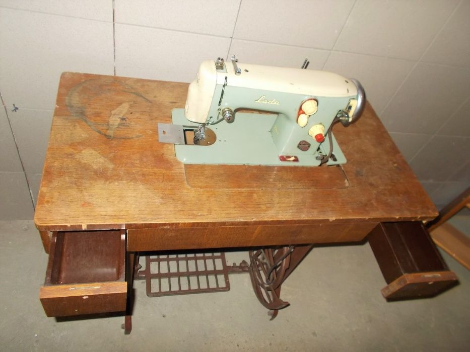 Maszyna do szycia Lada