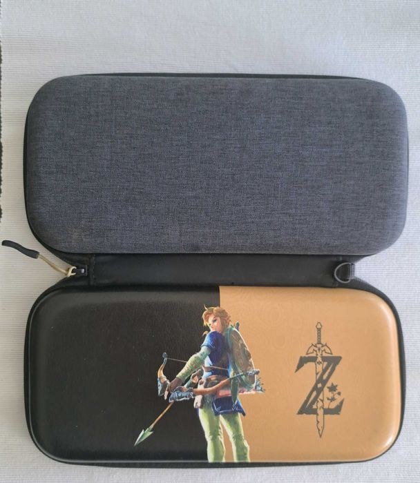 Sprzedam pokrowiec / etui na Nintendo Switch oryginalny