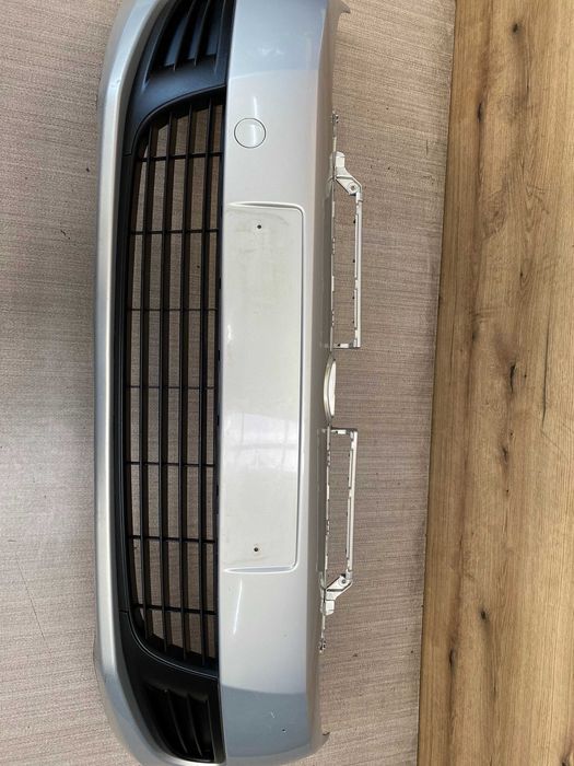 Zderzak przedni volkswagen golf 6