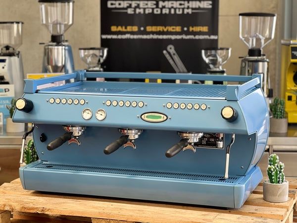 Профессиональная кофемашина La marzocco gb 5 EE 2 group Gold 24k
