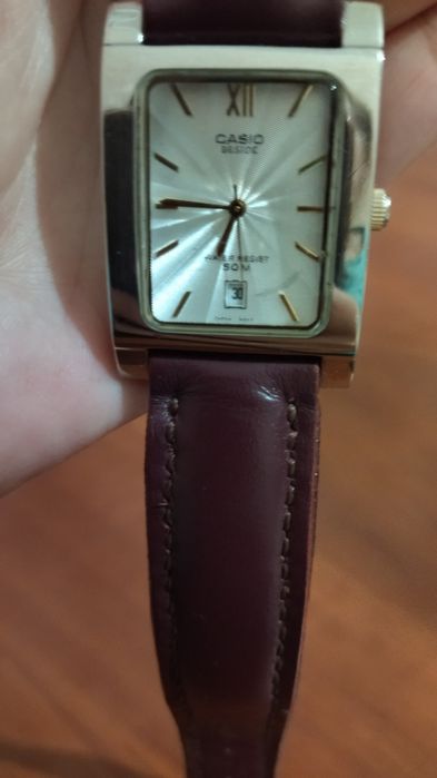 Casio Bem 100 наручний годинник часы